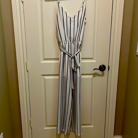 Striped Summer Jumpsuit Size Medium - Picture 2 of 13